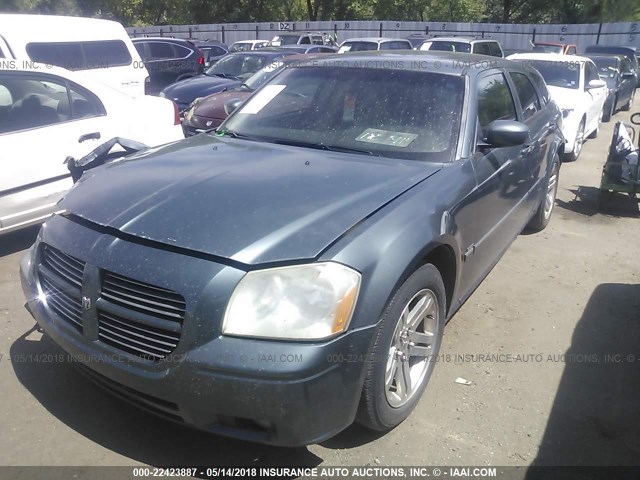 2D8GV58225H618119 - 2005 DODGE MAGNUM R/T GRAY photo 2