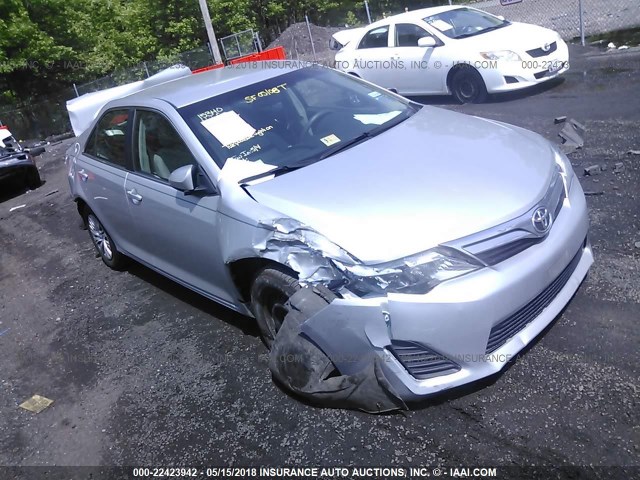4T4BF1FK1CR247340 - 2012 TOYOTA CAMRY SE/LE/XLE SILVER photo 1
