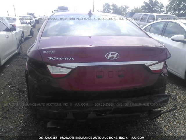 5NPEC4AC3BH150106 - 2011 HYUNDAI SONATA SE/LIMITED RED photo 6