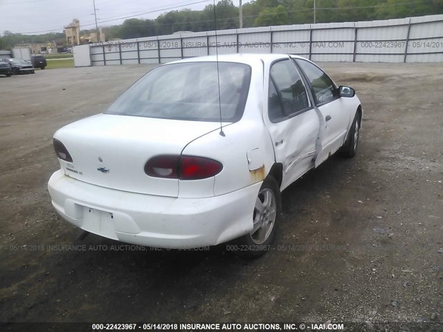 1G1JF524827226709 - 2002 CHEVROLET CAVALIER LS WHITE photo 4