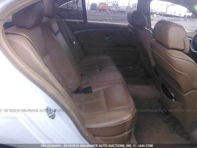 WBAHN835X7DT68745 - 2007 BMW 750 WHITE photo 8