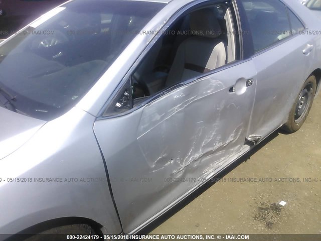 4T4BF1FK7DR316887 - 2013 TOYOTA CAMRY L/SE/LE/XLE SILVER photo 6