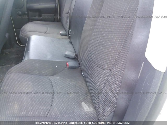 3D7KA28D94G243466 - 2004 DODGE RAM 2500 ST/SLT 白色 照片 8