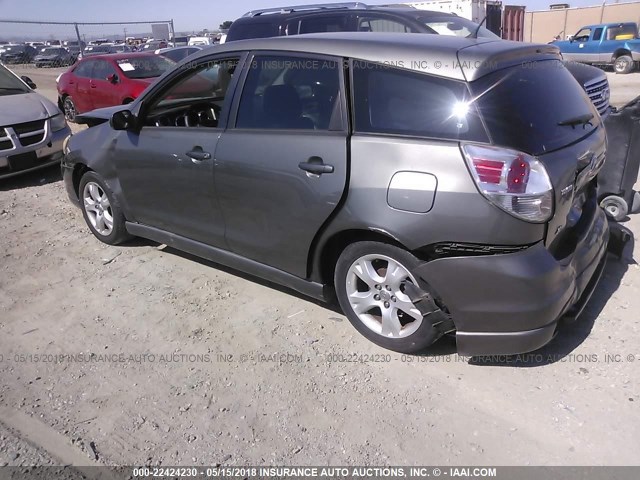 2T1KR32EX6C606896 - 2006 TOYOTA COROLLA MATRIX XR GRAY photo 3