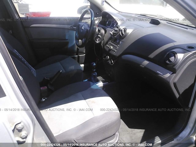 KL1TD66E19B659365 - 2009 CHEVROLET AVEO LS/LT 银色 照片 5