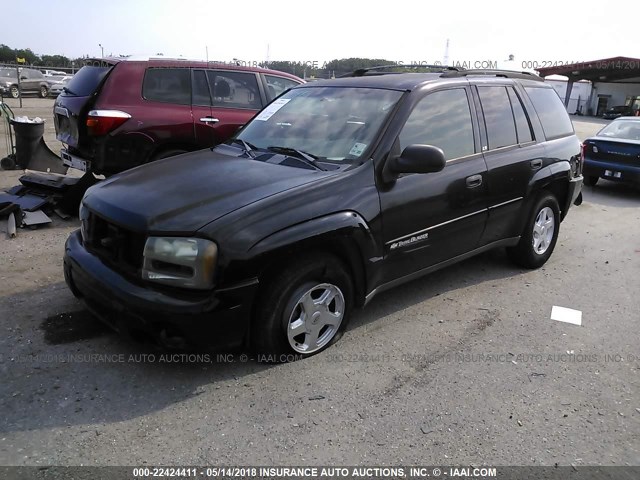 1GNDS13S822412938 - 2002 CHEVROLET TRAILBLAZER  BLACK photo 2