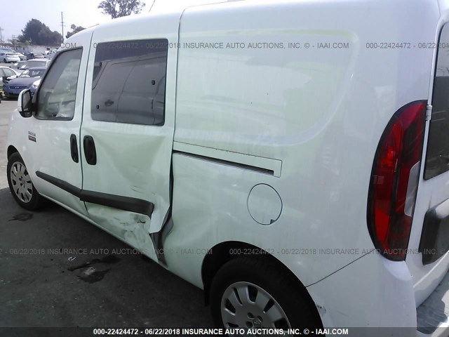 ZFBERFBT1G6B13409 - 2016 RAM PROMASTER CITY SLT 白色 照片 6