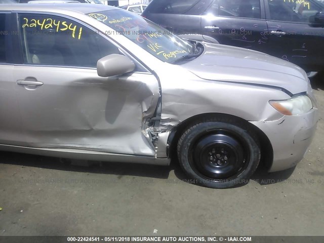 4T1BE46K77U664711 - 2007 TOYOTA CAMRY NEW GENERAT CE/LE/XLE/SE GOLD photo 6