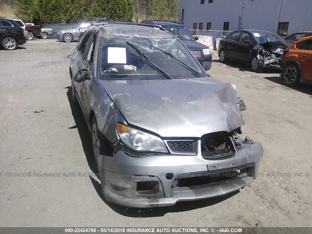 JF1GG67656H817035 - 2006 SUBARU IMPREZA 2.5I SPORTS WAGON GRAY photo 6