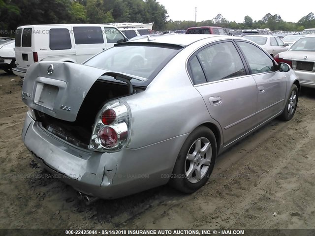 1N4AL11D45C343814 - 2005 NISSAN ALTIMA S/SL SILVER photo 4