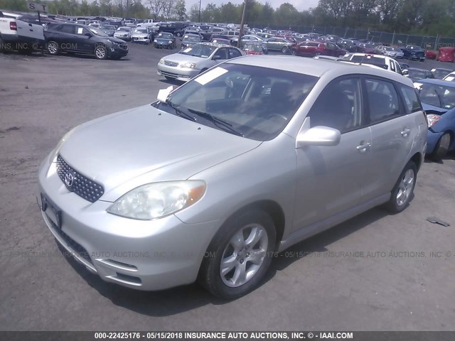 2T1LR32E14C191100 - 2004 TOYOTA COROLLA MATRIX XR SILVER photo 2