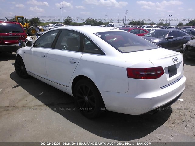 WAUKGAFB0BN064366 - 2011 AUDI A6 PRESTIGE თეთრი ფოტო 3