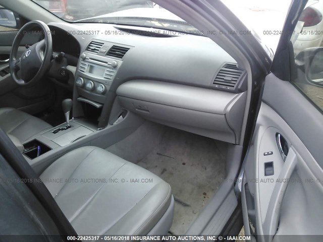 4T1BE46K08U224850 - 2008 TOYOTA CAMRY CE/LE/XLE/SE GRAY photo 5