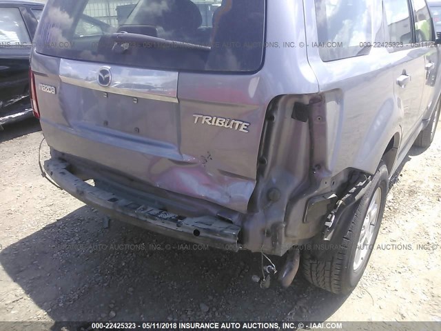 4F2CZ02Z58KM31710 - 2008 MAZDA TRIBUTE I GRAY photo 6