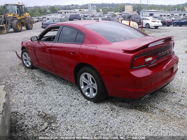 2C3CDXHG6DH563233 - 2013 DODGE CHARGER SXT RED photo 3