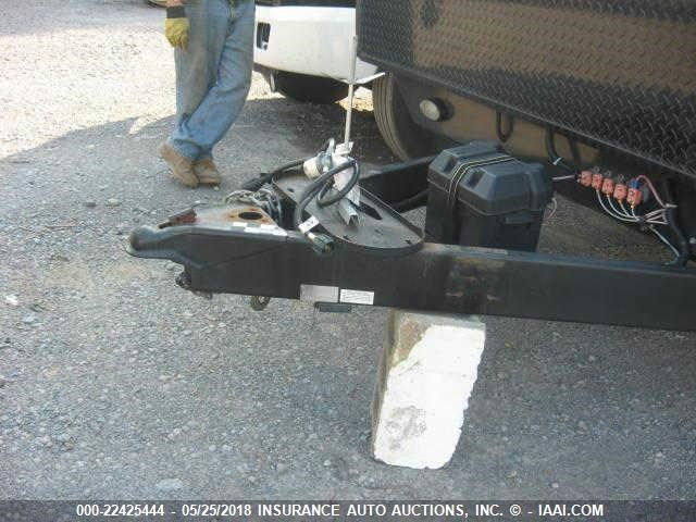 5SFNB3520DE262697 - 2013 HEARTLAND WILDERNESS  棕色 照片 6