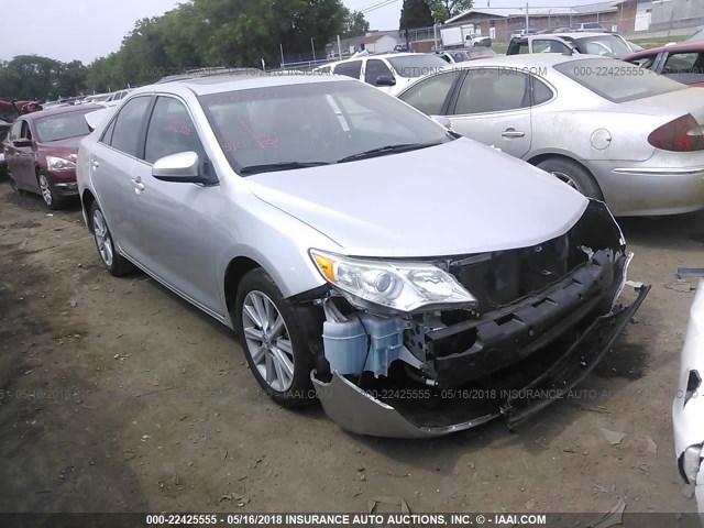4T4BF1FK0CR194680 - 2012 TOYOTA CAMRY SE/LE/XLE SILVER photo 1