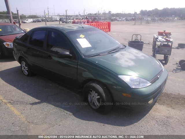 1FAFP3436YW426317 - 2000 FORD FOCUS SE/SE SPORT GREEN photo 1