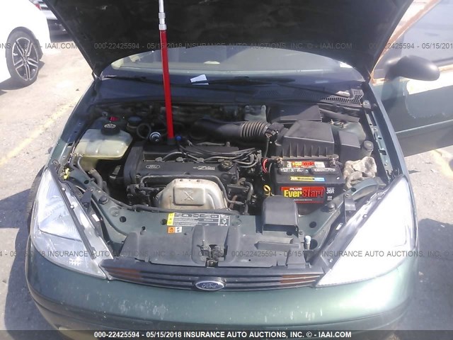 1FAFP3436YW426317 - 2000 FORD FOCUS SE/SE SPORT GREEN photo 10