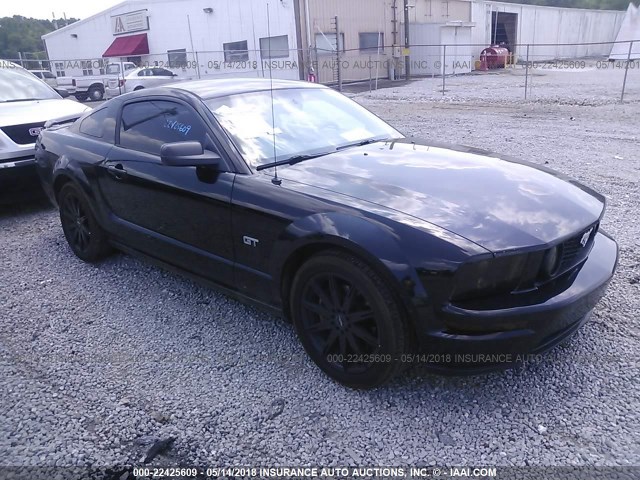 1ZVHT82H965221083 - 2006 FORD MUSTANG GT BLACK photo 1