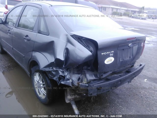 1FAFP34N77W322483 - 2007 FORD FOCUS ZX4/S/SE/SES GRAY photo 6