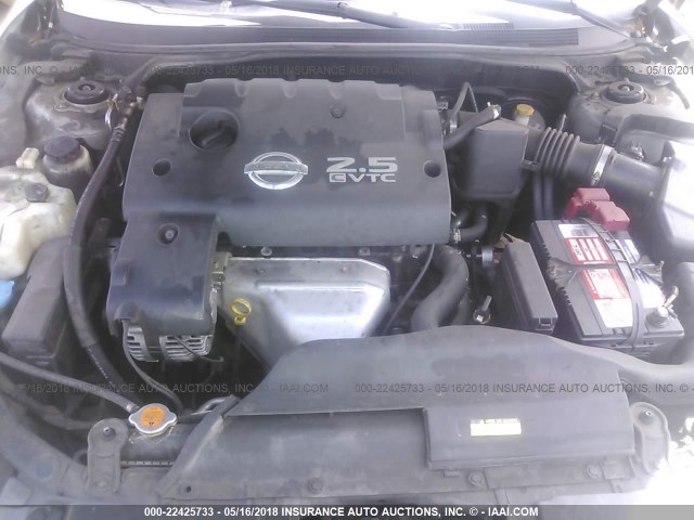 1N4AL11D85C154437 - 2005 NISSAN ALTIMA S/SL SILVER photo 10