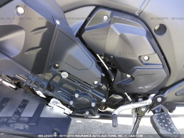 WB10F5309JZG15943 - 2018 BMW K1600 B BLACK photo 9