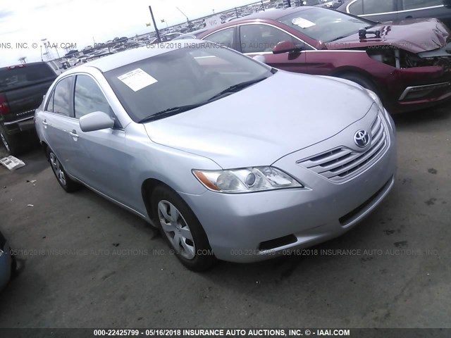4T1BE46K57U132695 - 2007 TOYOTA CAMRY NEW GENERAT CE/LE/XLE/SE SILVER photo 1