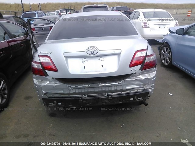 4T1BE46K57U132695 - 2007 TOYOTA CAMRY NEW GENERAT CE/LE/XLE/SE SILVER photo 6
