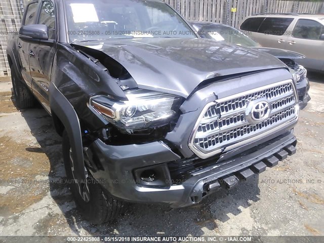 3TMCZ5ANXHM117829 - 2017 TOYOTA TACOMA DBL CAB/SR/TRDSPT/OR/PRO ნაცრისფერი ფოტო 6