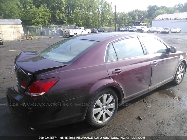 4T1BK36B66U112456 - 2006 TOYOTA AVALON XL/XLS/TOURING/LIMITED BURGUNDY photo 4