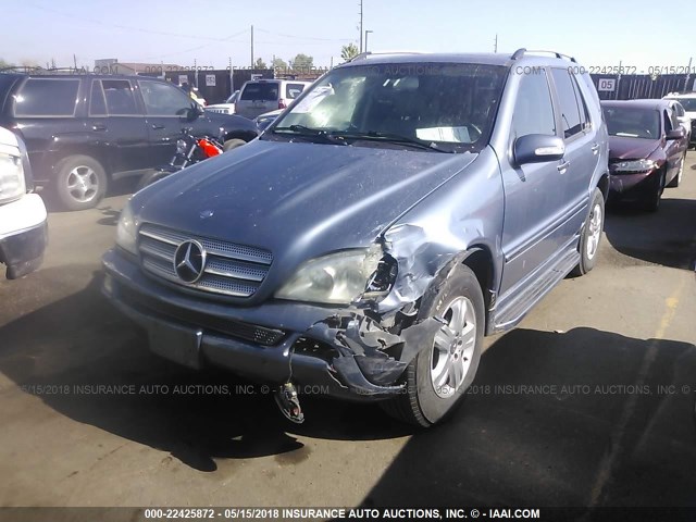 4JGAB57E25A531369 - 2005 MERCEDES-BENZ ML 350 BLUE photo 2