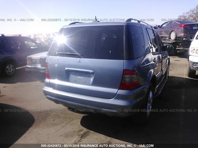 4JGAB57E25A531369 - 2005 MERCEDES-BENZ ML 350 BLUE photo 4