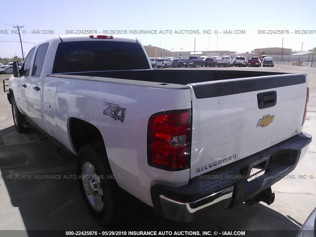 1GC1KXCG9DF168240 - 2013 CHEVROLET SILVERADO K2500 HEAVY DUTY LT WHITE photo 3