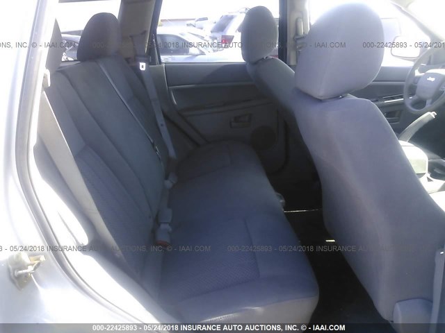 1J4GR48K15C540877 - 2005 JEEP GRAND CHEROKEE LAREDO/COLUMBIA/FREEDOM 银色 照片 8