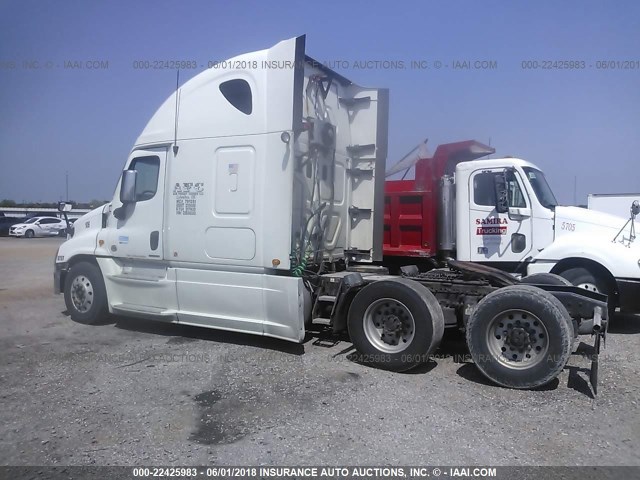 1FUJGLBG8CSBS6333 - 2012 FREIGHTLINER CASCADIA 125  Unknown photo 3