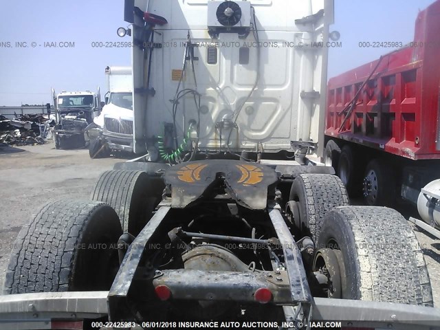 1FUJGLBG8CSBS6333 - 2012 FREIGHTLINER CASCADIA 125  Unknown photo 7
