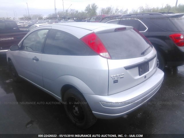 1FAHP31N77W246437 - 2007 FORD FOCUS ZX3/S/SE/SES SILVER photo 3