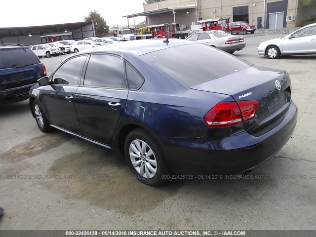 1VWAP7A38DC054522 - 2013 VOLKSWAGEN PASSAT S BLUE photo 3