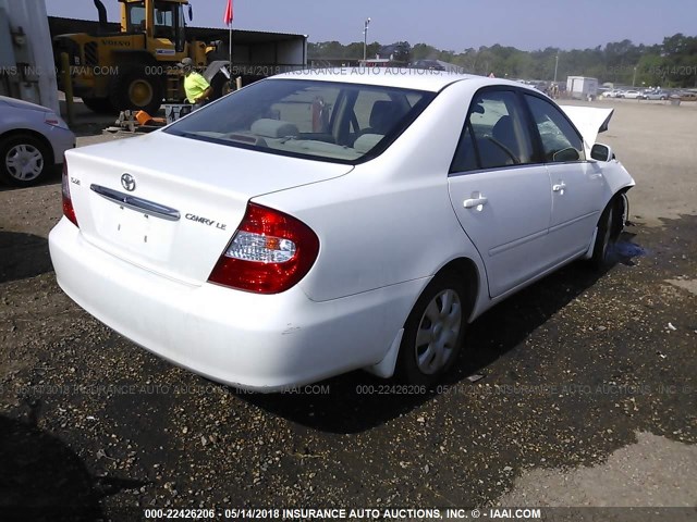 JTDBE32K730176509 - 2003 TOYOTA CAMRY LE/XLE WHITE photo 4