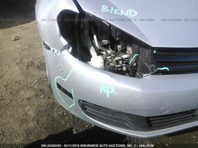 WVWAB7AJ4BW027765 - 2011 VOLKSWAGEN GOLF 银色 照片 6