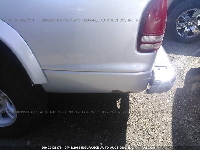 1B7GG22N11S223345 - 2001 DODGE DAKOTA SILVER photo 6