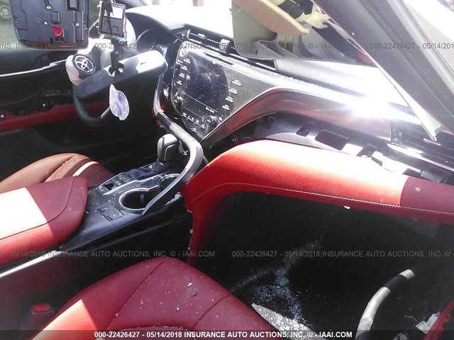 4T1BZ1HK3JU014796 - 2018 TOYOTA CAMRY XSE/XLE Ağ foto 5