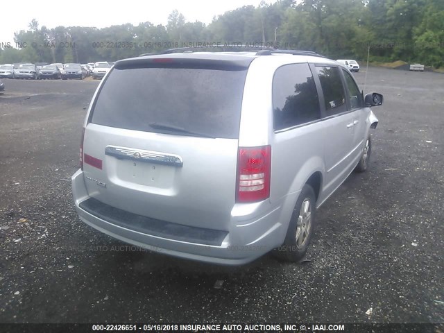 2A8HR54P38R699650 - 2008 CHRYSLER TOWN & COUNTRY TOURING SILVER photo 4