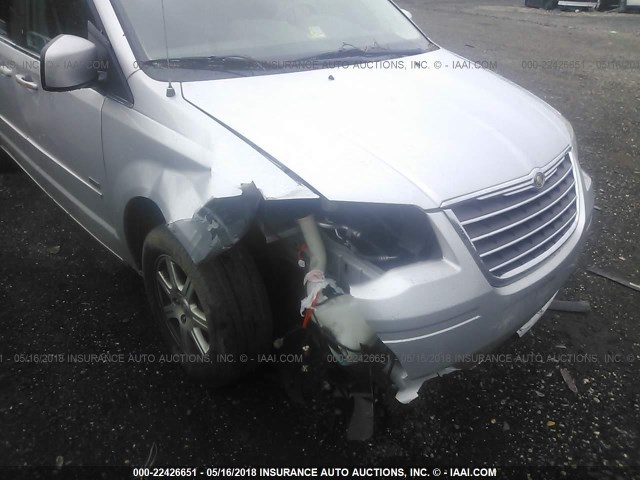 2A8HR54P38R699650 - 2008 CHRYSLER TOWN & COUNTRY TOURING SILVER photo 6