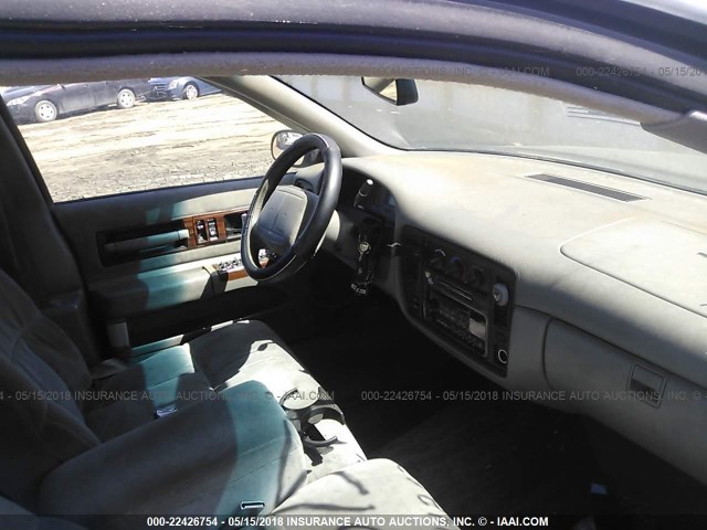1G1BL52P4TR156624 - 1996 CHEVROLET CAPRICE / IMPALA CLASSIC/SS BLUE photo 5