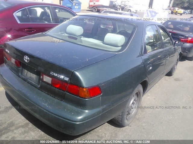 4T1BG22K6XU569710 - 1999 TOYOTA CAMRY CE/LE/XLE GREEN photo 4