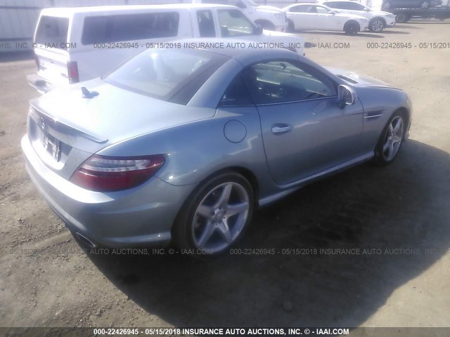 WDDPK5HA0CF039956 - 2012 MERCEDES-BENZ SLK 350 Light Blue photo 4