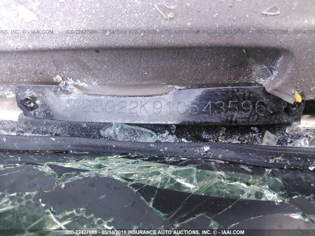 JT2BG22K910543596 - 2001 TOYOTA CAMRY CE/LE/XLE 金色 照片 9