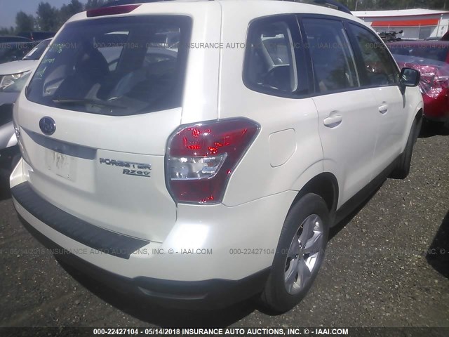 JF2SJABC7FH598831 - 2015 SUBARU FORESTER 2.5I WHITE photo 4